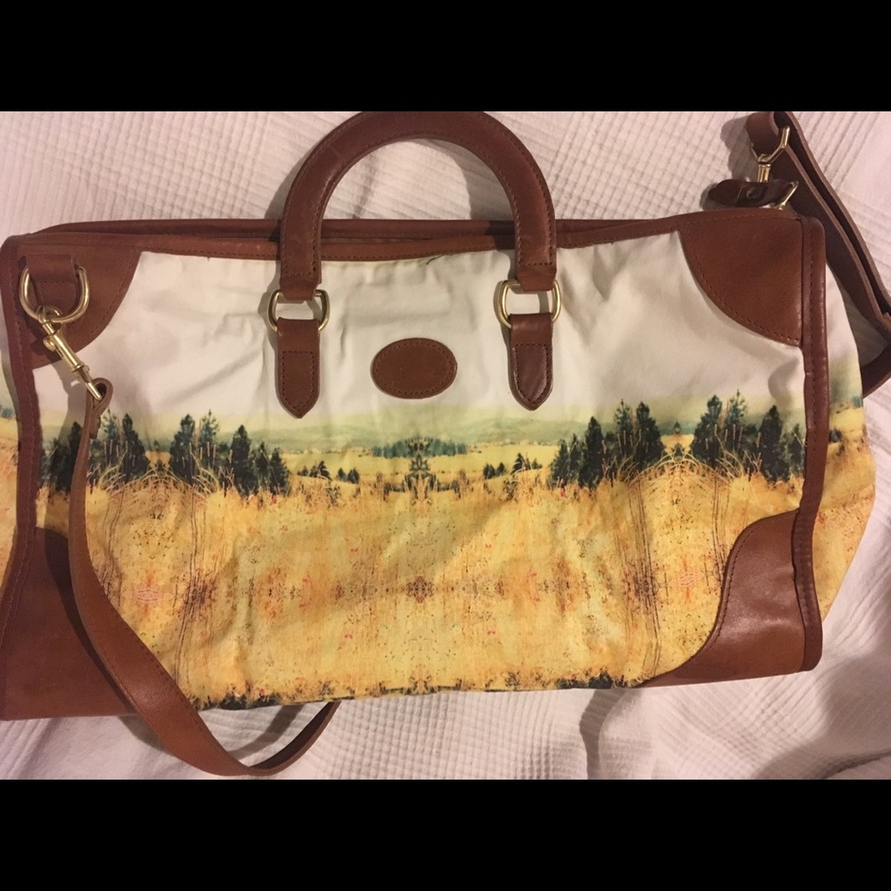 Leather duffel with Montana scene